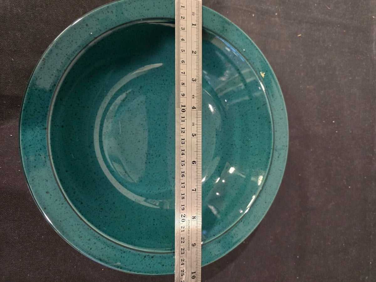 MIKASA Chromatic - Emerald Round Vegetable Bowl 10" Excellent - Vintage 1980s