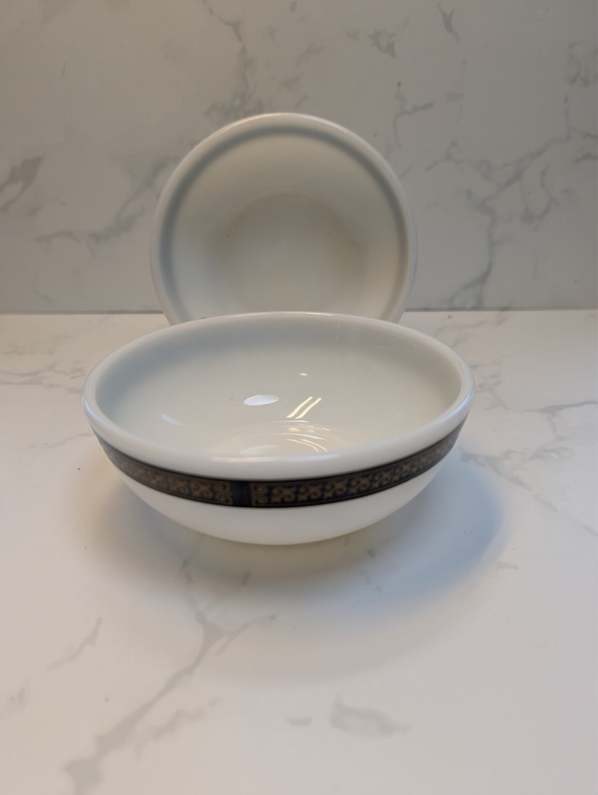 Pyrex Tableware by Corning Soup/Cereal Bowl Pyrex Ebony / Fleur-de-Lis Pattern