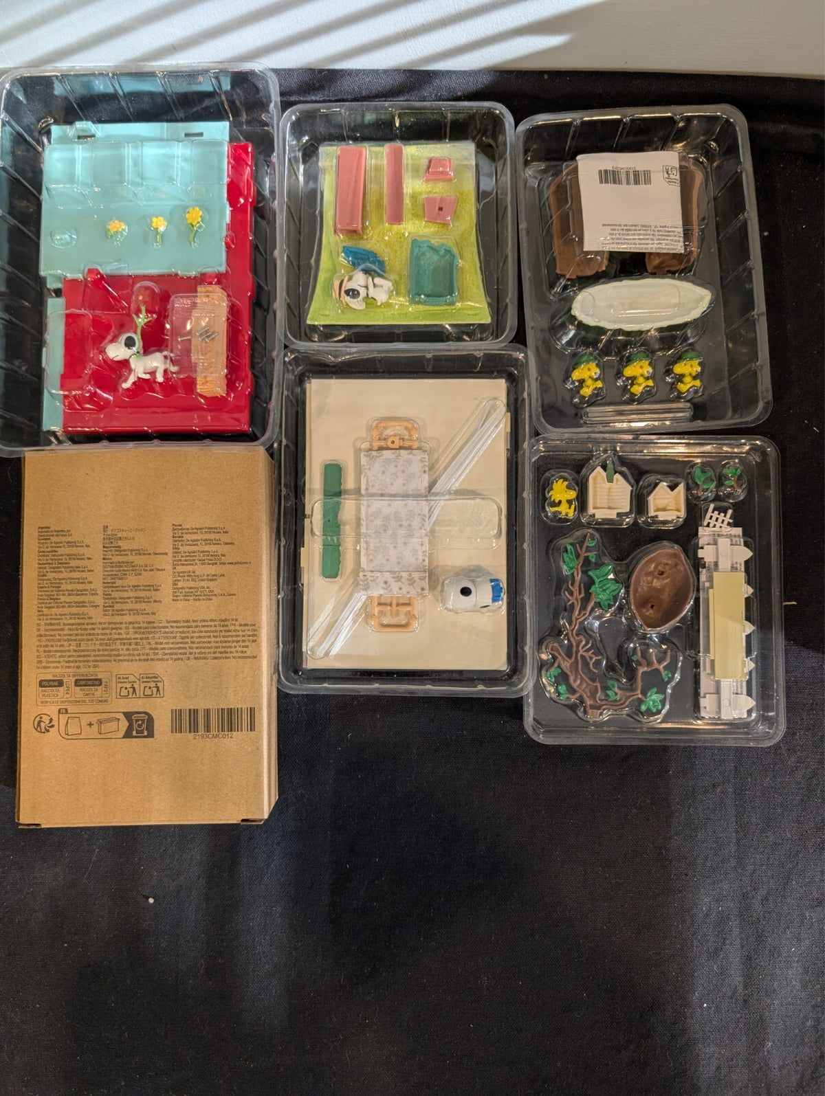 DeAgostini Peanuts Snoopy & Friends Create Doghouse Issues 9-13 19-23 Kit 10-Pac
