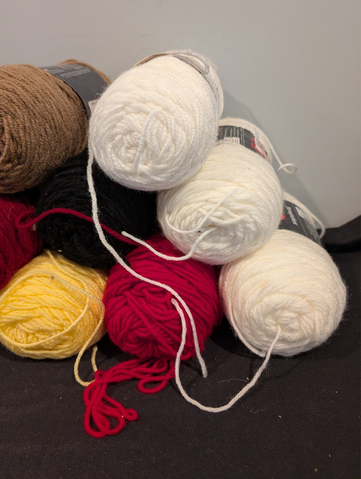 Red Heart Super Saver Yarn Lot 11 Skeins 7 oz 100% Acrylic Assorted Colors