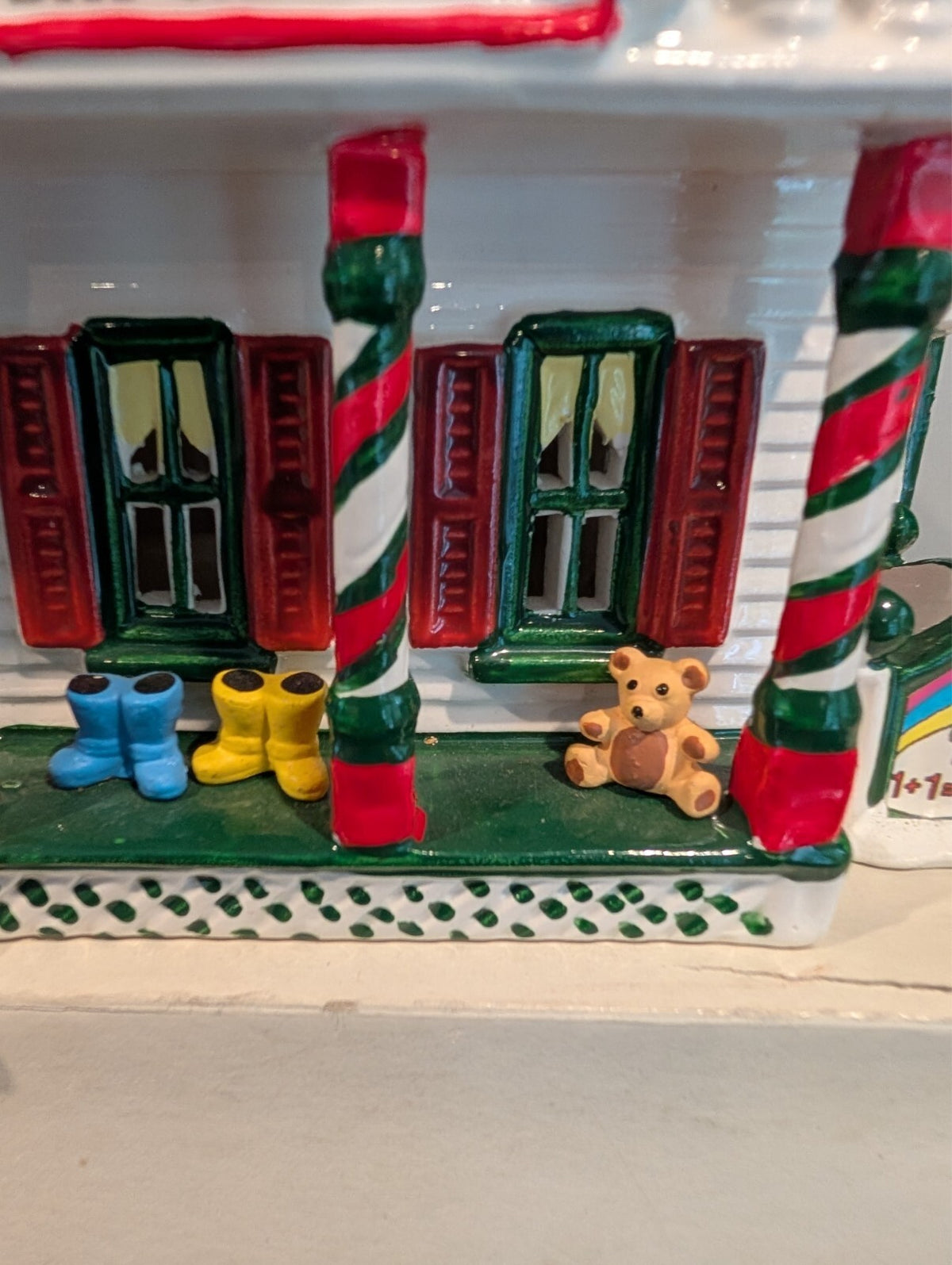 Dept 56 Snow Village Peppermint Porch Day Care 5485-2 Winter Playground 5436-4