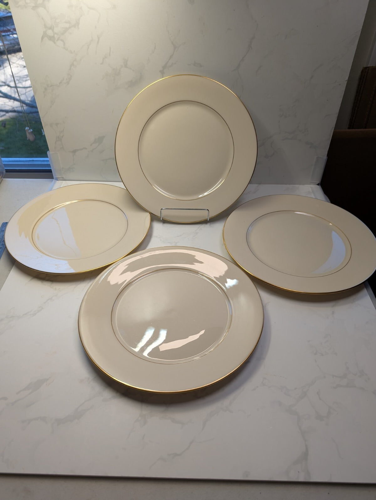 Lenox Hayworth Dinner Plates Set of 4 Ivory Gold Trim 10.5 in USA
