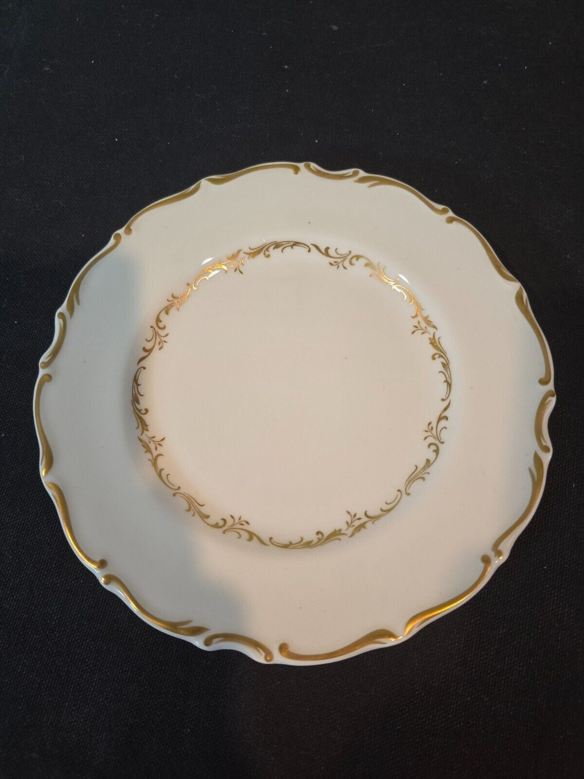 Set 4 Royal Doulton Richelieu White/Gold 6.5" Bread & Butter/Dessert Plate H4957