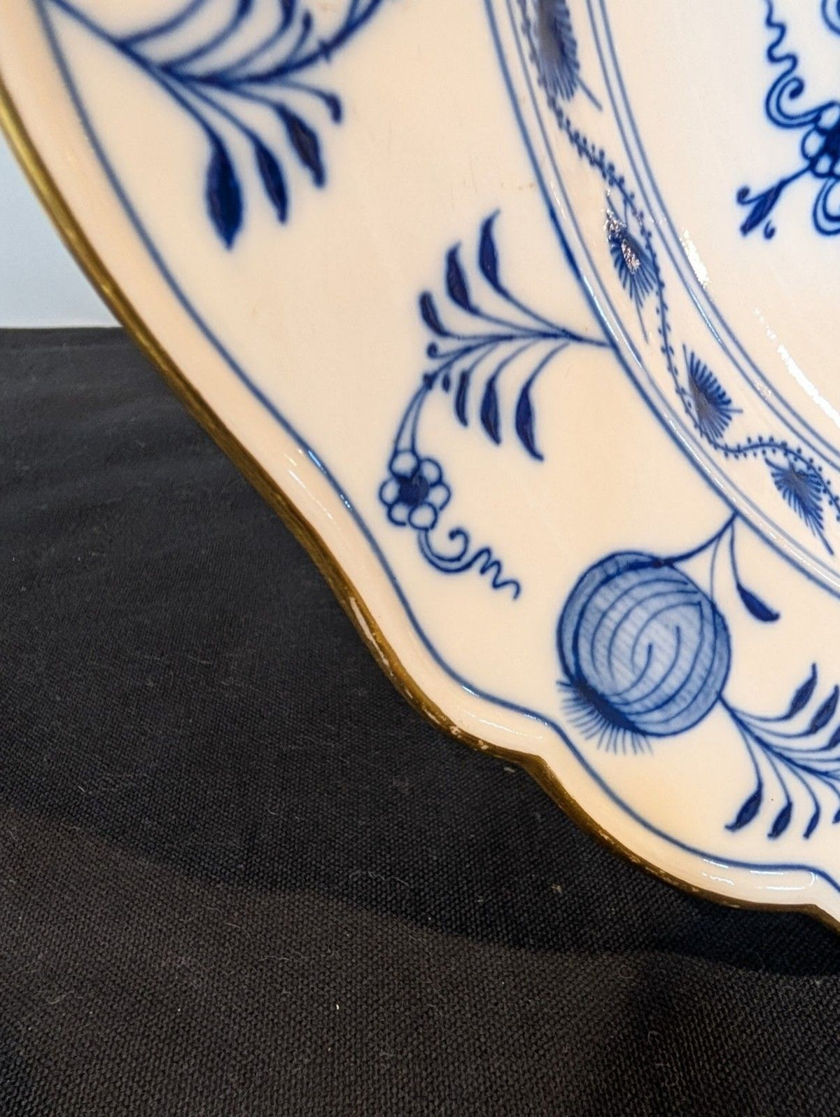 Meissen Blue Onion Gilt-Edge Serving Bowl 12.75" Late 19th Century First Quality