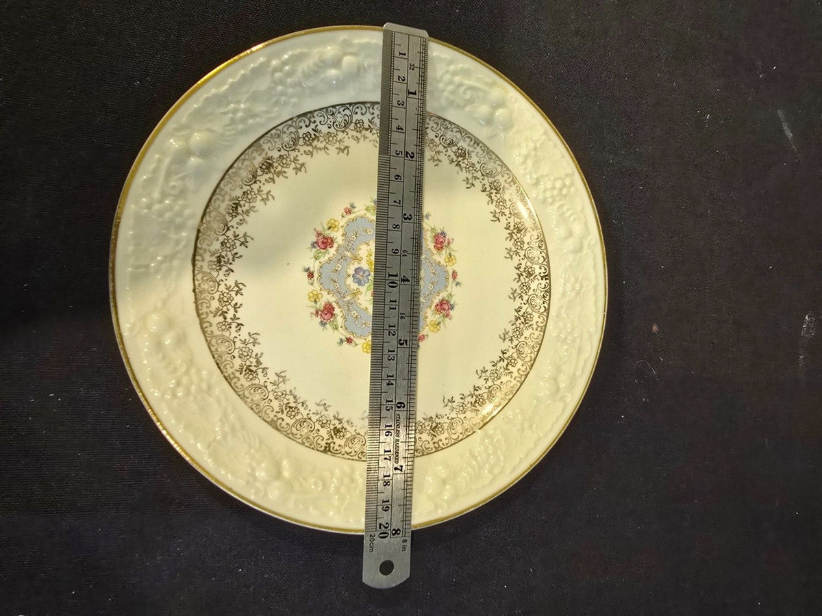 4 Homer Laughlin Theme D6195 Dinner Plates  Eggshell Embossed Gold Floral 1956