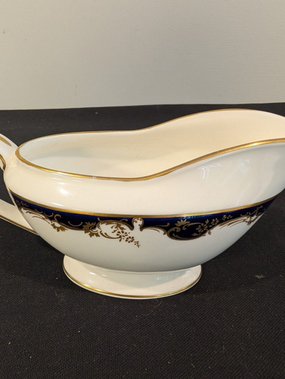 Minton Versailles Gravy Boat with Underplate – Vintage Bone China