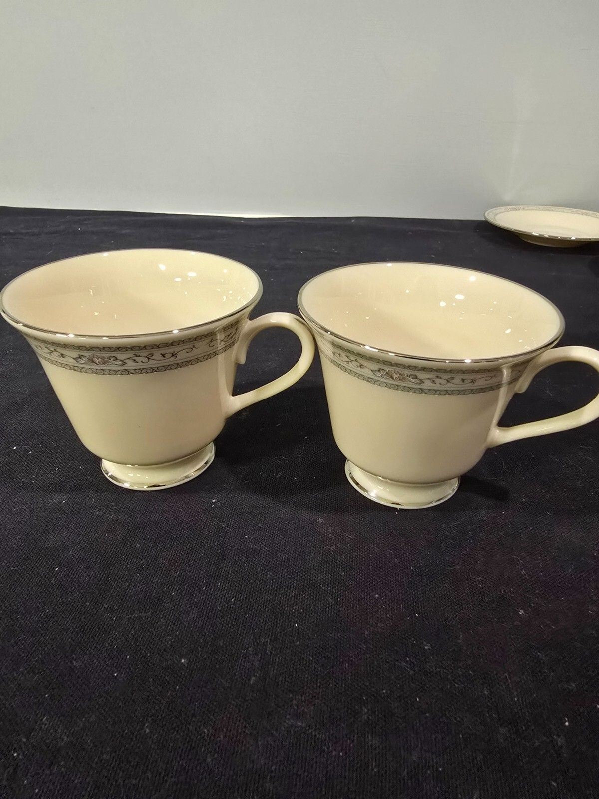 Set of 4 Lenox Charleston Coffee/Tea Cup & Saucers - New