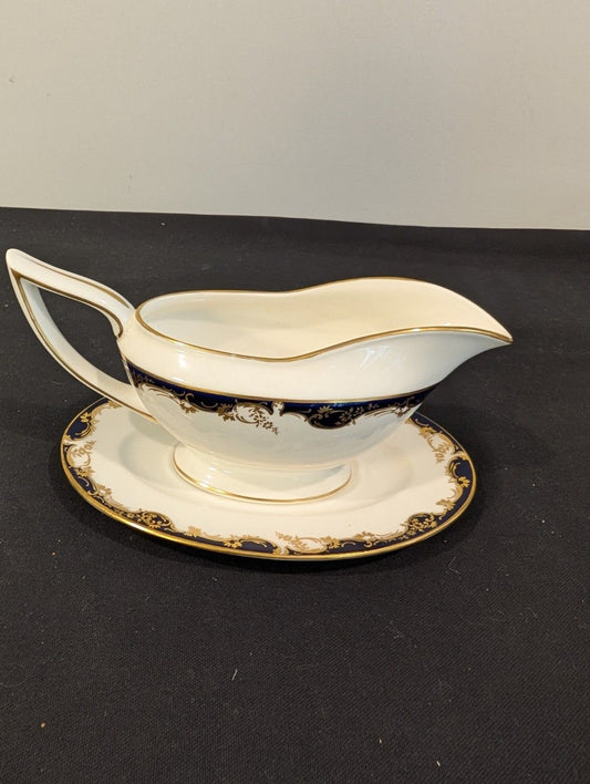 Minton Versailles Gravy Boat with Underplate – Vintage Bone China