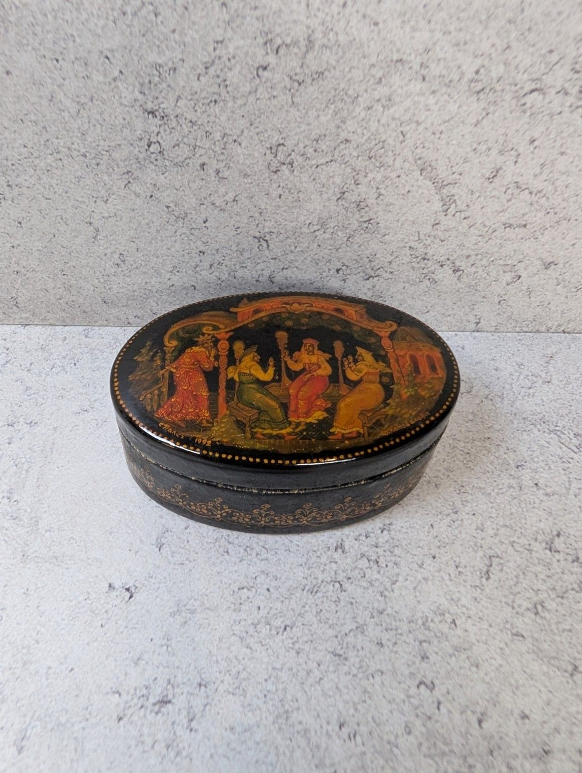 Signed Palekh Russian Lacquer Box w/ Certificate – “Maidens” by Kononova – 1992