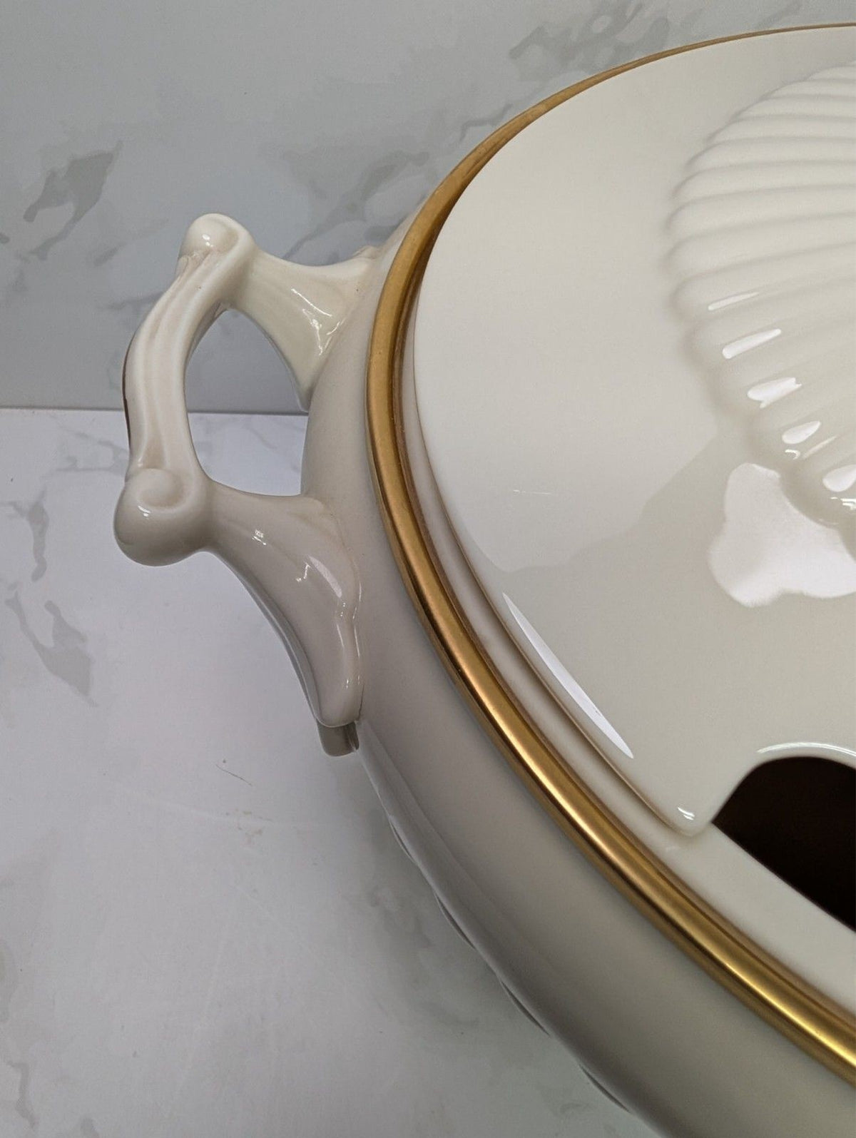 Lenox Georgian Covered Vegetable Bowl Tureen Ivory Gold USA
