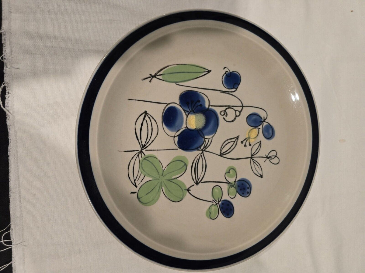 Set of 2 Quasar Petit Fleur Sy-9873R Dinner Plate Stone Ware Japan Hand painted