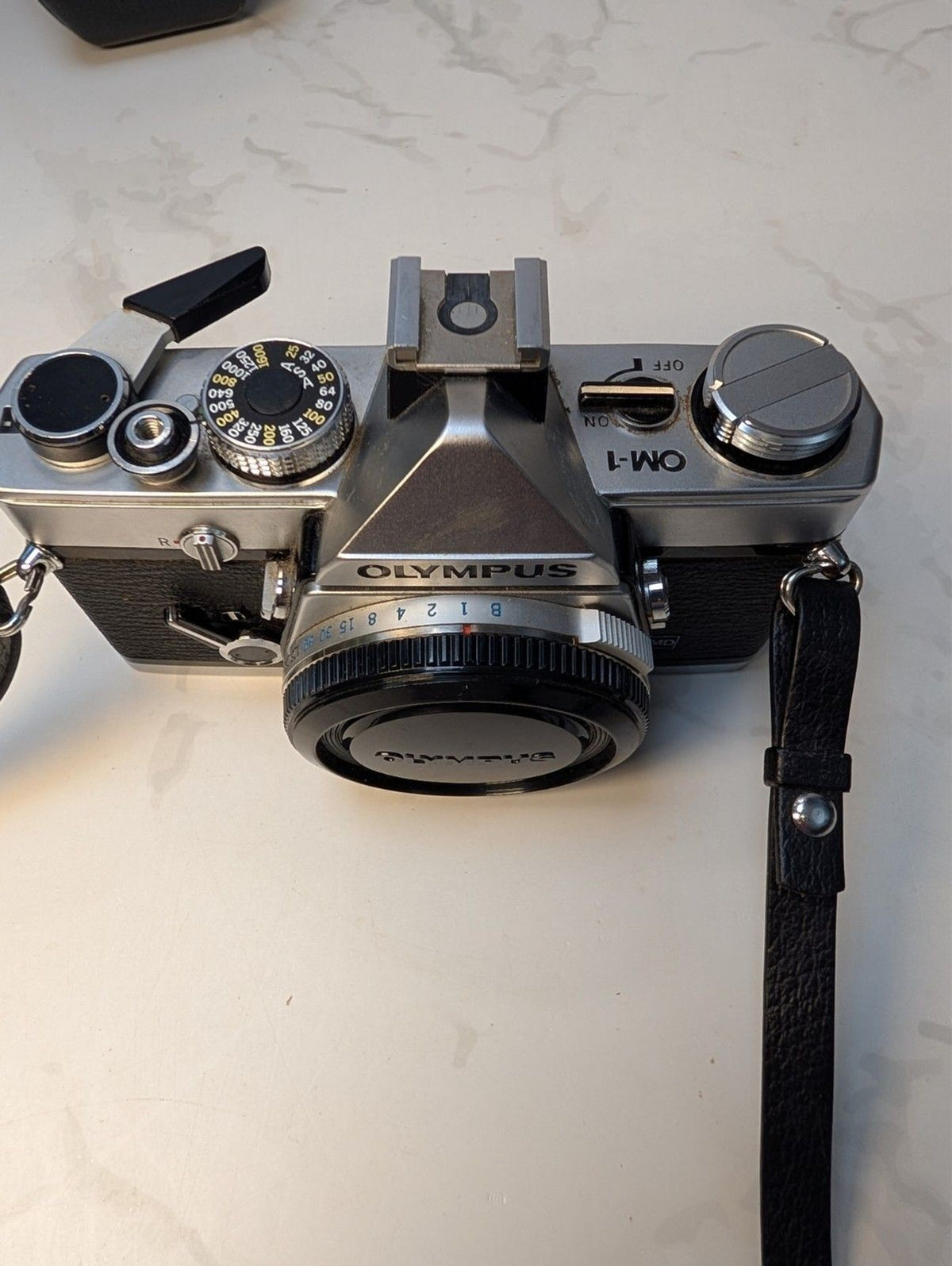 Olympus OM-1 MD 35mm SLR Film Camera Body w/ Original Case Tested Working