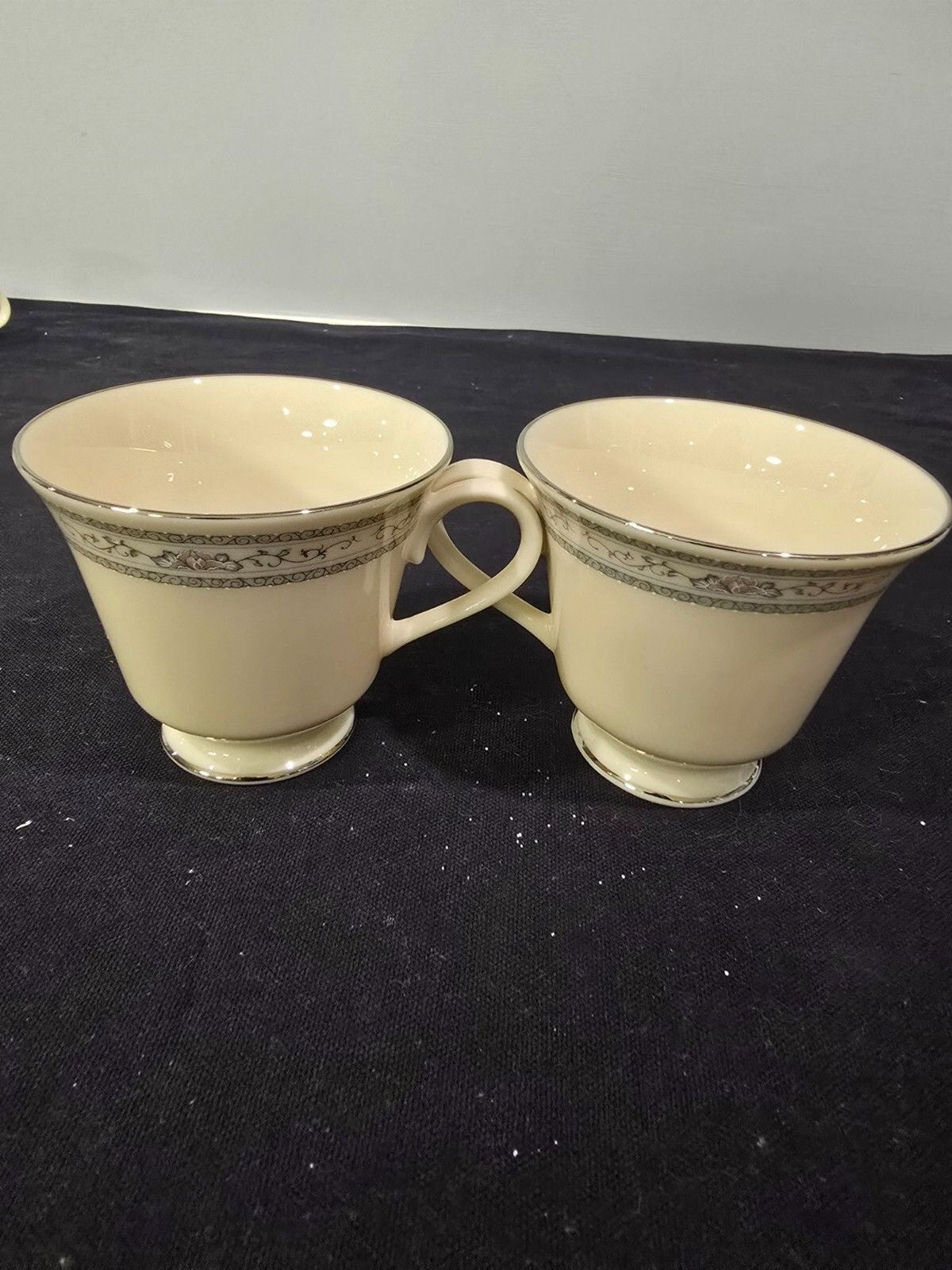 Set of 4 Lenox Charleston Coffee/Tea Cup & Saucers - New