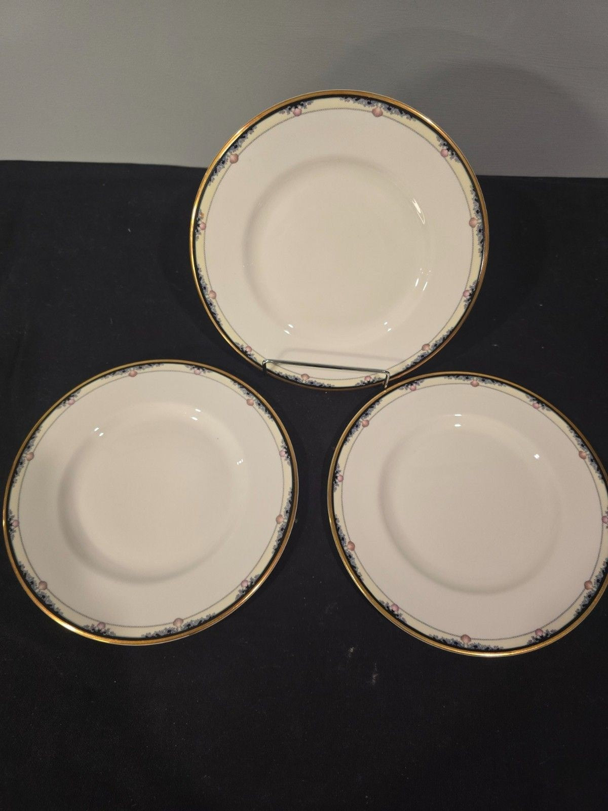 3 Royal Doulton “Rhodes” H.5099 Salad Plates – English Fine Bone China