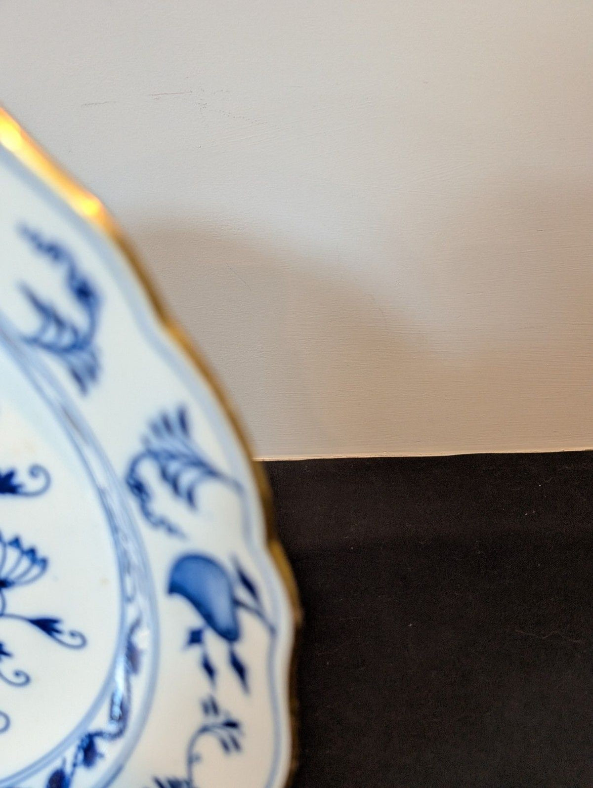 Meissen Blue Onion Gilt-Edge Serving Bowl 12.75" Late 19th Century First Quality