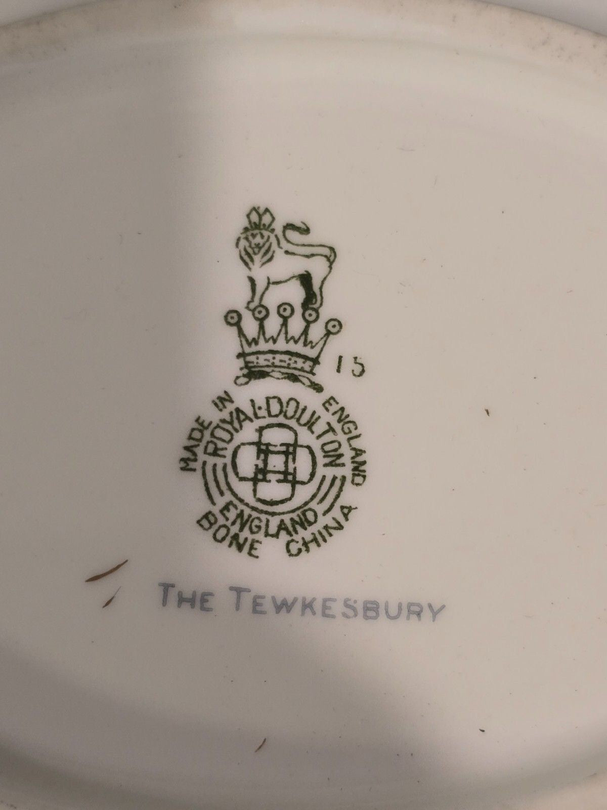 Royal Doulton The Tewkesbury Gravy Boat & Under Plate ~bone china~England-H4811