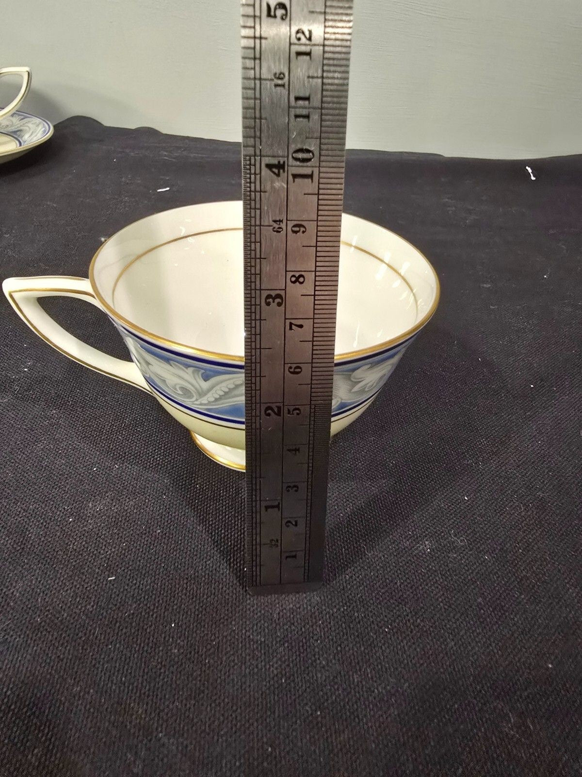 Royal Doulton The Tewkesbury Cup and Saucer ~bone china~England-H4811