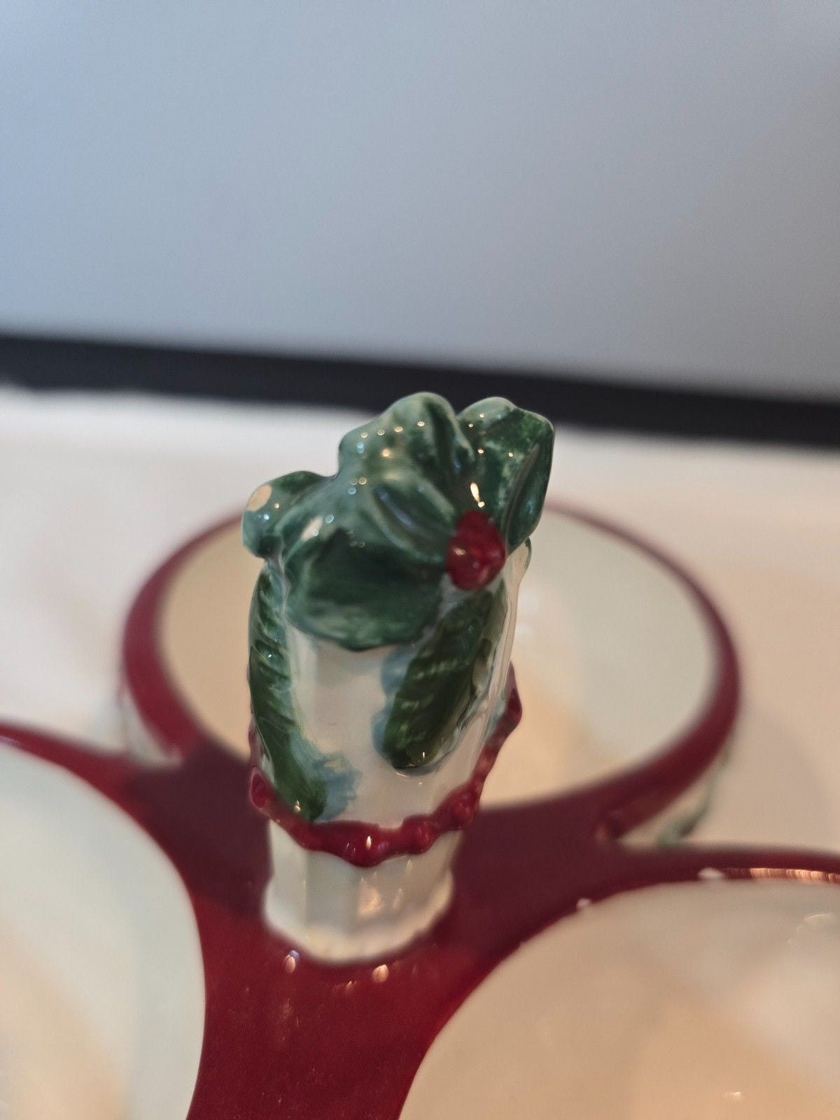 Pfaltzgraff Holiday Garland Triple Section Server – Divided Snack / Candy Dish