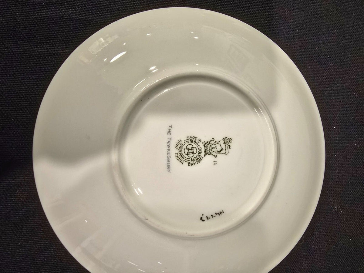 Royal Doulton The Tewkesbury Cup and Saucer ~bone china~England-H4811