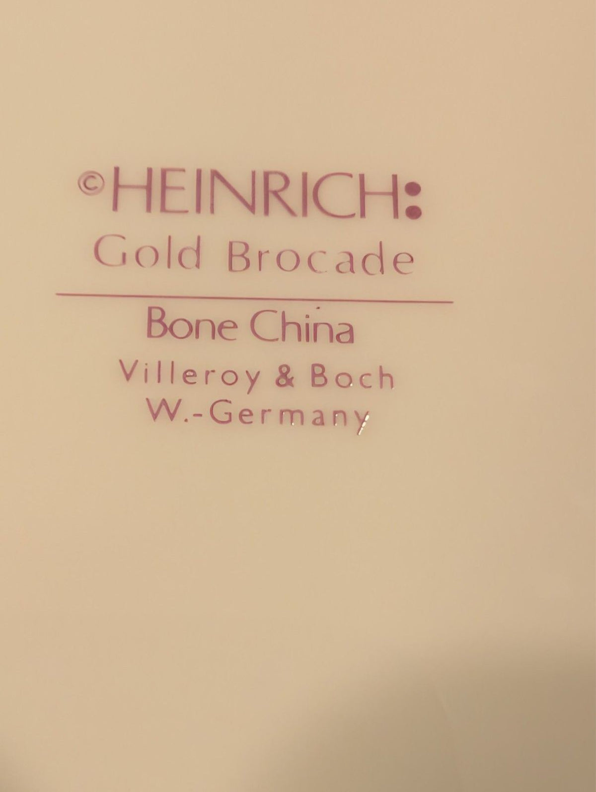 Heinrich Gold Brocade 13.5" Oval Serving Platter – Villeroy & Boch W. Germany