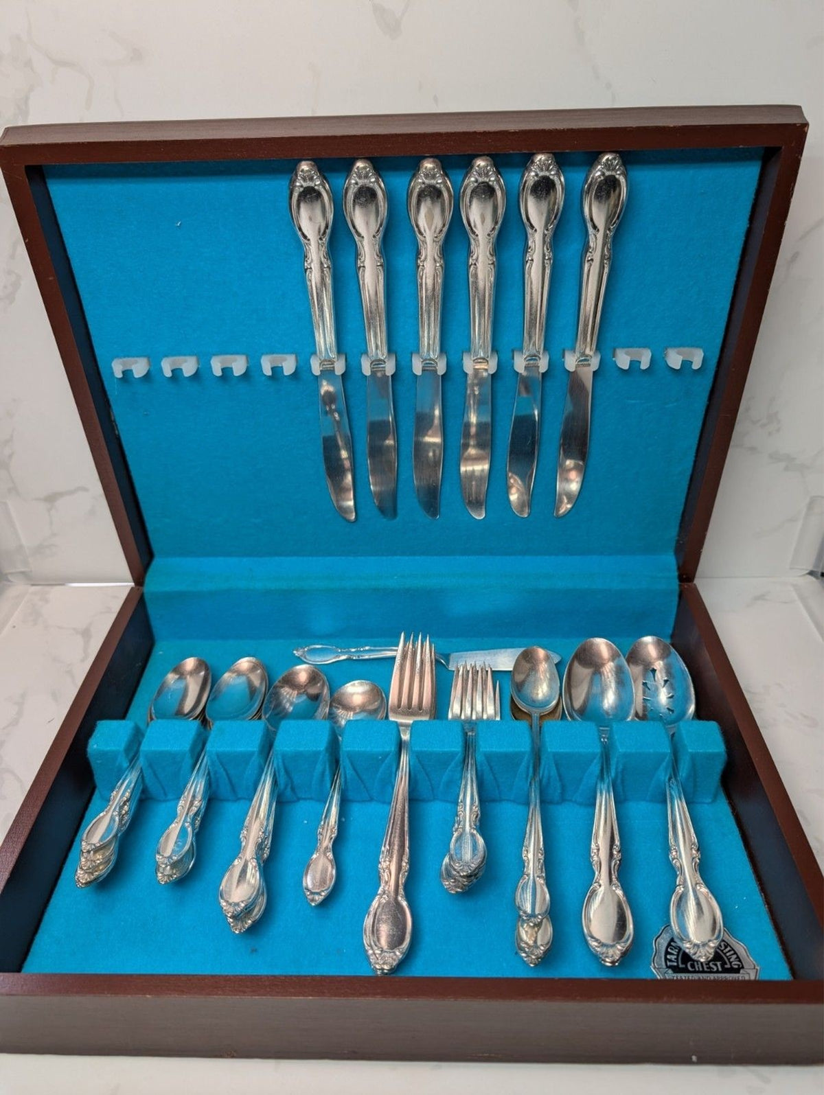 WM Rogers Precious Mirror Silverplate Flatware Set 41 Pc with Chest