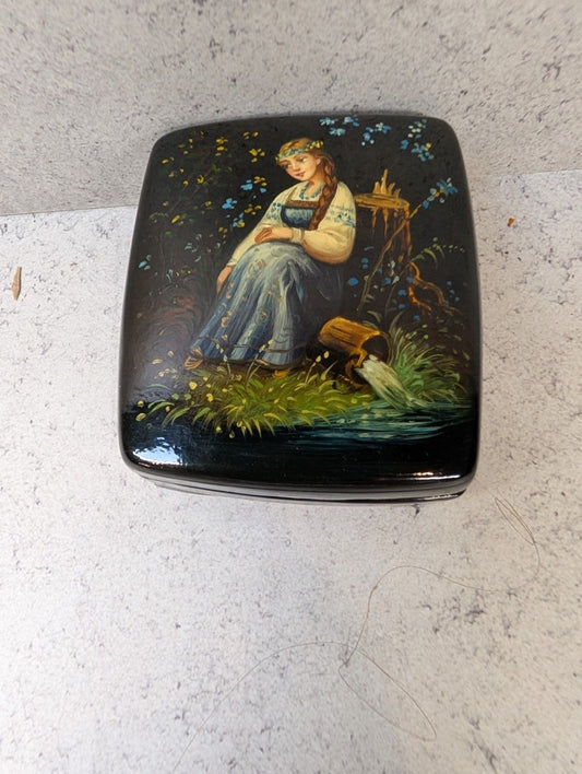 Hand-Painted Russian Lacquer Box – Maiden by the Water, Black Lacquer & Red