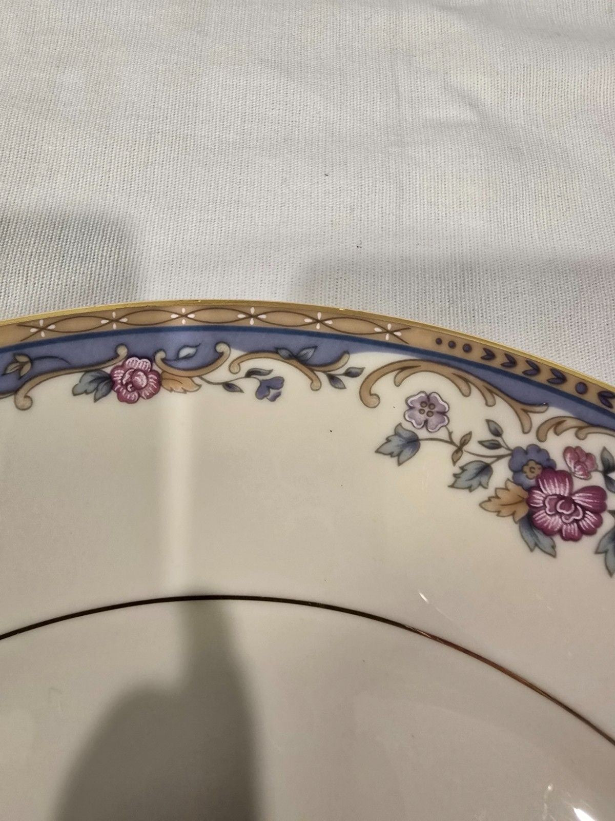 Lenox Southern Vista Dinner Plates 10 7/8" Set of 2 Floral Blue Gold Trim