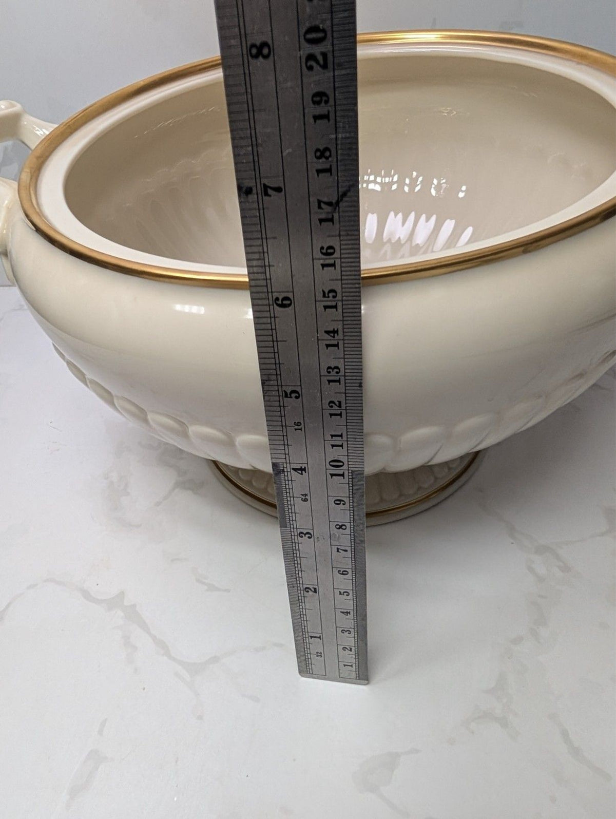 Lenox Georgian Covered Vegetable Bowl Tureen Ivory Gold USA
