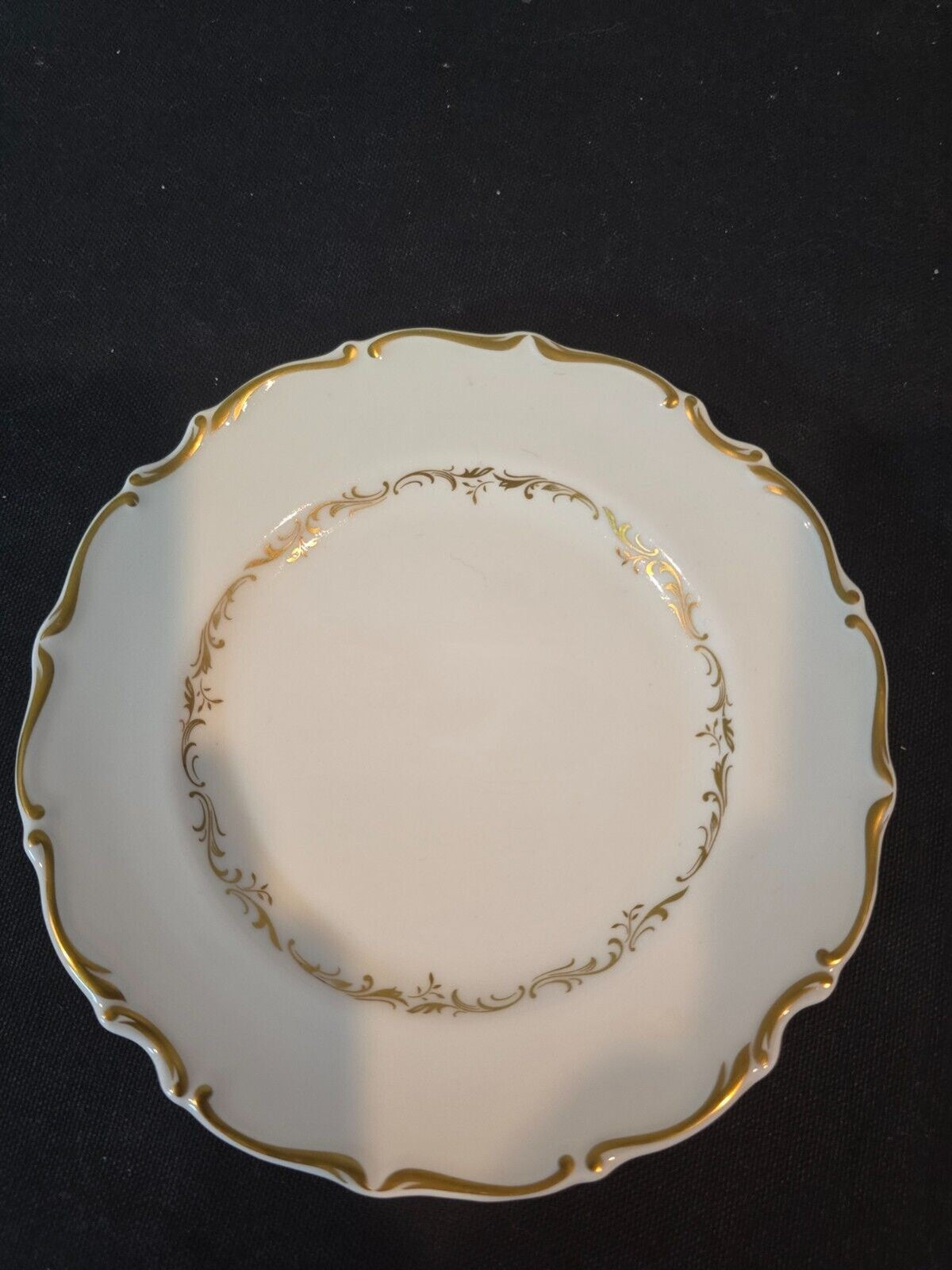 Set 4 Royal Doulton Richelieu White/Gold 6.5" Bread & Butter/Dessert Plate H4957