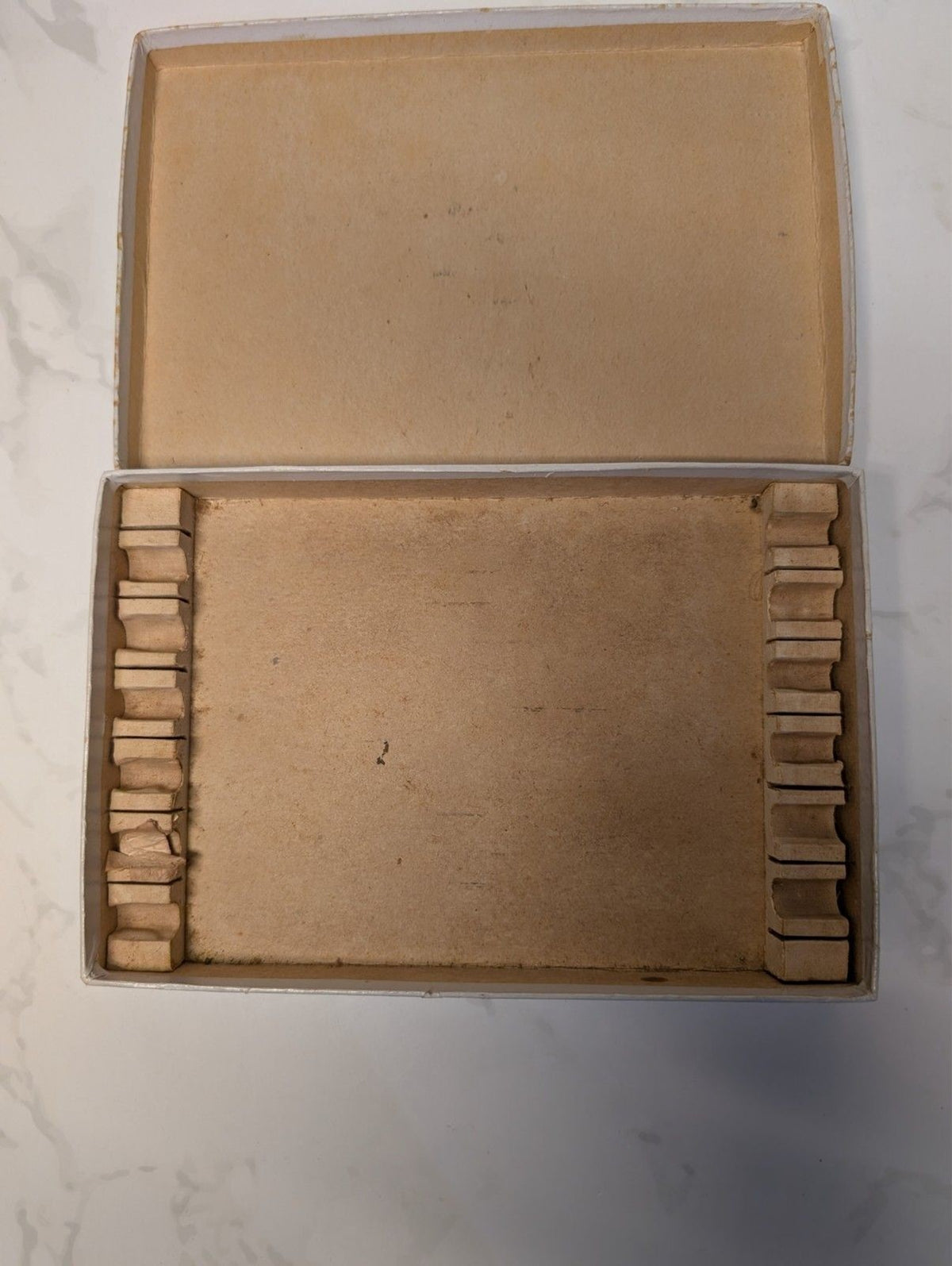 Antique Meriden Cutlery Celluloid Patent Ivory Dessert Knives Boxed 12
