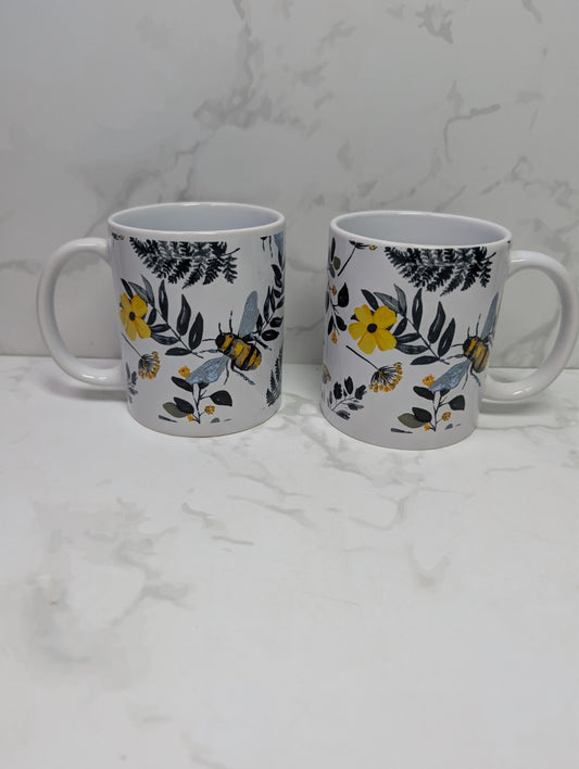 Royal Norfolk Bee Floral Coffee Mugs Set of 2 New 12 oz Ceramic