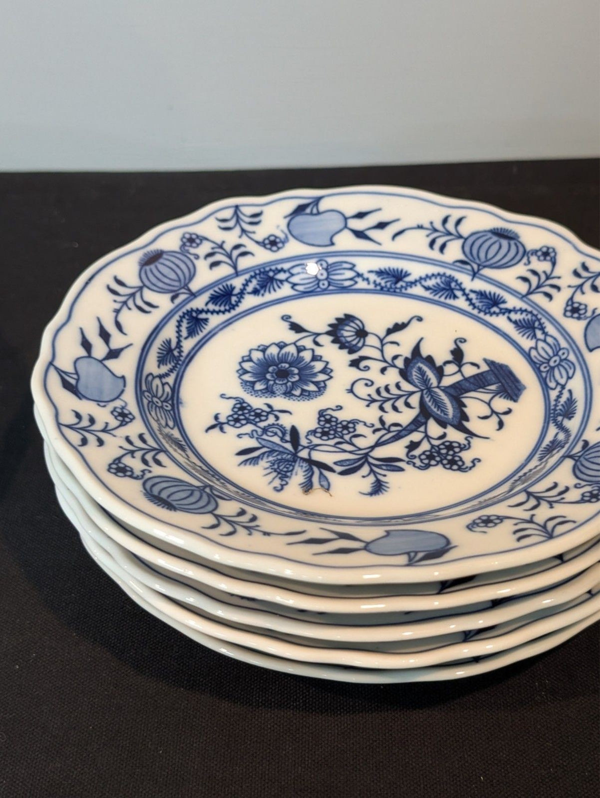 Blue Onion Salad Plate 7.75" – Oval MEISSEN Mark – Replacement Piece