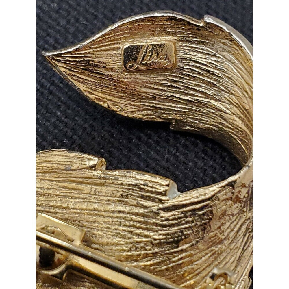 Vintage Signed Lisa Costume Jewelry Leaf - Gold Tone Brooch/Pin