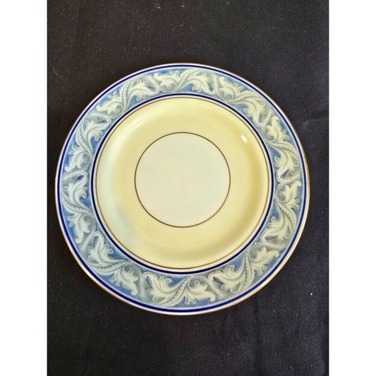 Royal Doulton The Tewkesbury 8 1/8" Salad Plate(s) ~bone china~England-H4811