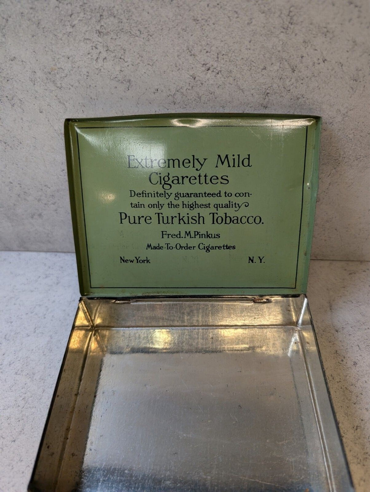 Vintage Egyptian Cigarettes Tin Fred M Pinkus NY Black Gold Box
