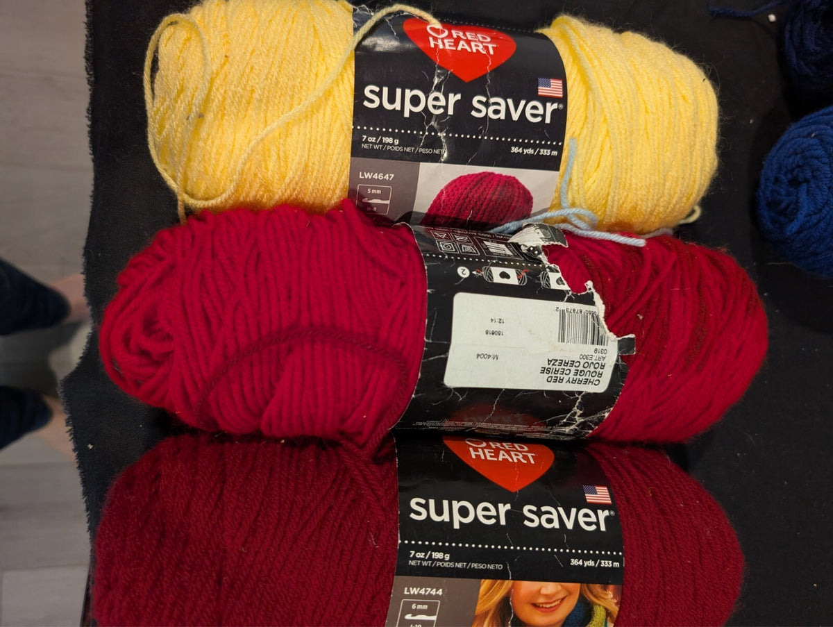 Red Heart Super Saver Yarn Lot 11 Skeins 7 oz 100% Acrylic Assorted Colors