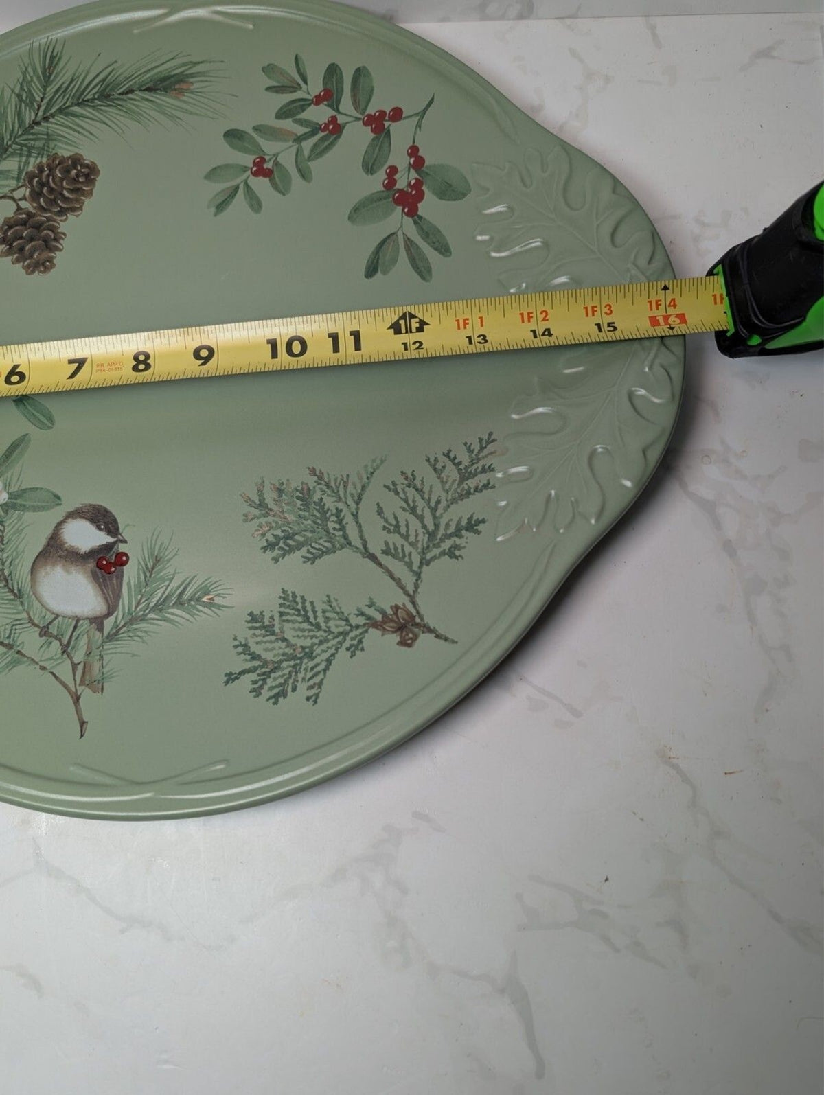 Pfaltzgraff Winterwood 16" Oval Serving Platter Chickadee Holiday Stoneware
