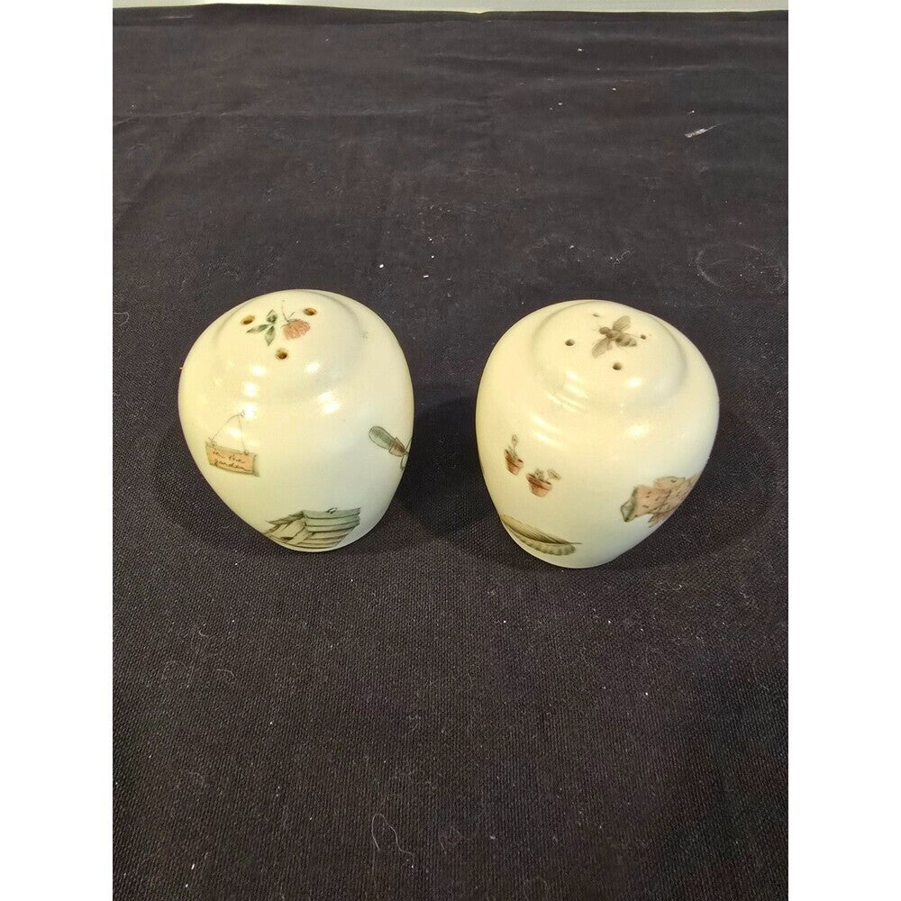 Pfaltzgraff Naturewood Salt & Pepper Shakers – Herb Print Stoneware