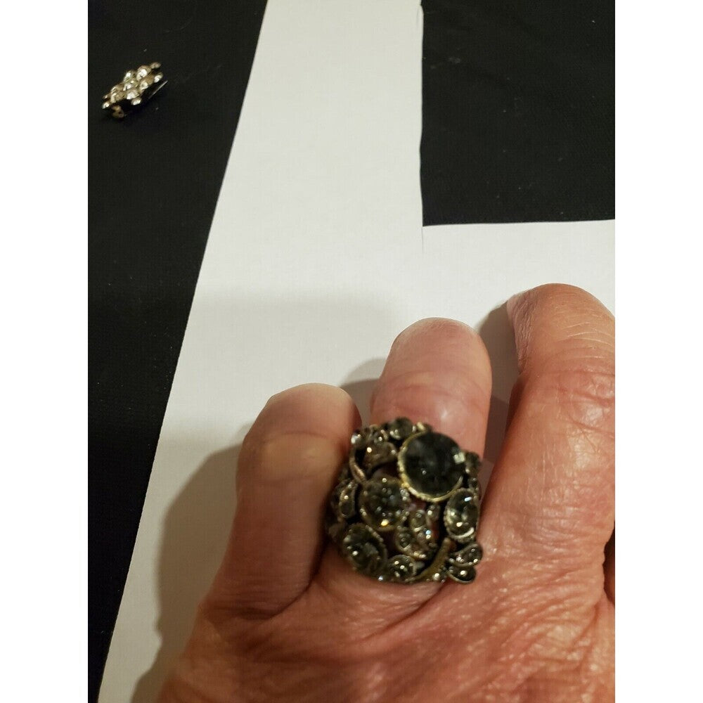 Vintage Black Stone and Rhinestone Ring Size 8.5