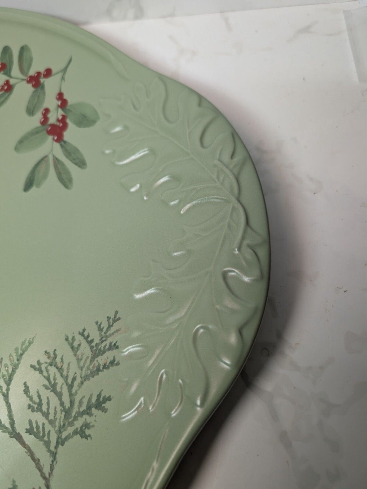 Pfaltzgraff Winterwood 16" Oval Serving Platter Chickadee Holiday Stoneware