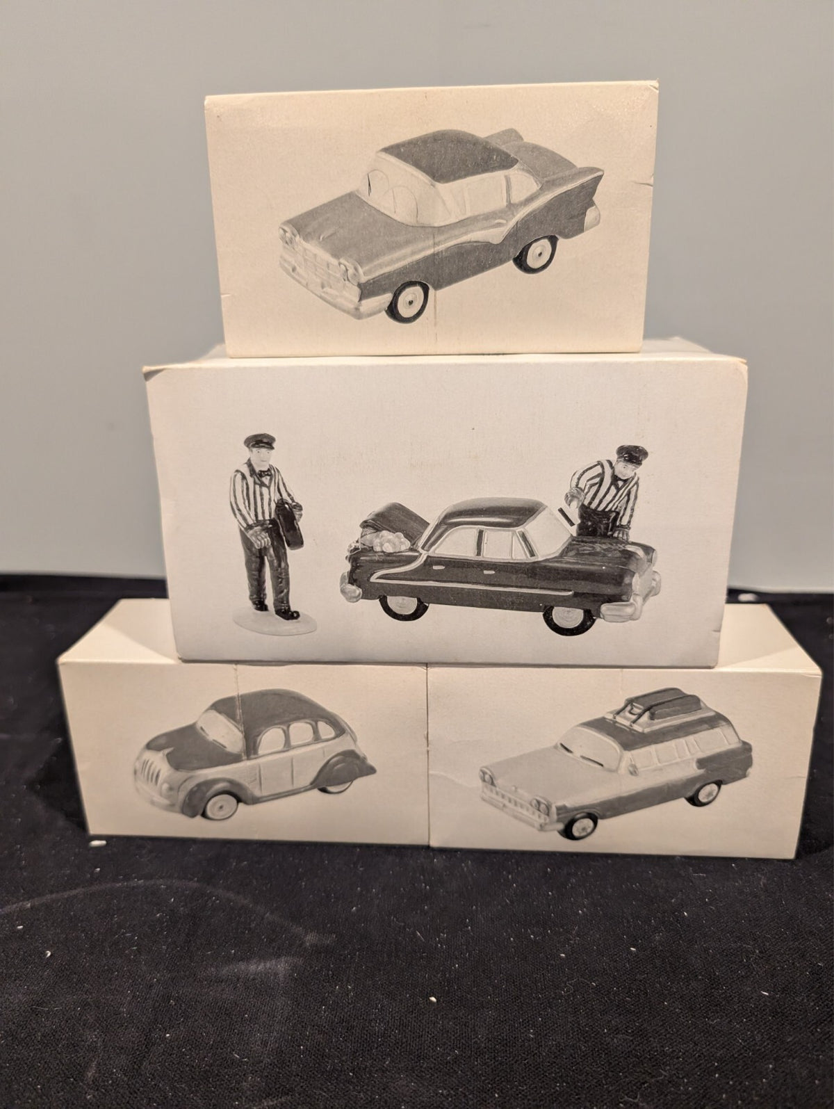 Dept 56 Snow Village Classic Cars Lot of 3 Sets + Service With a Smile