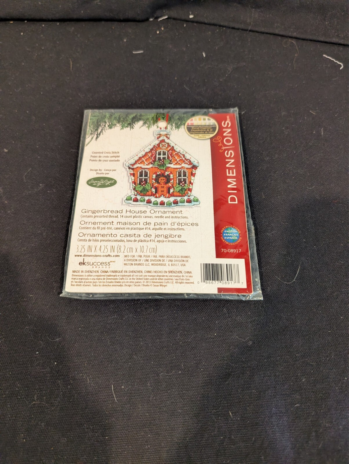 Dimensions Gingerbread House Ornament Kit 70-08917 Susan Winget Plastic Canvas