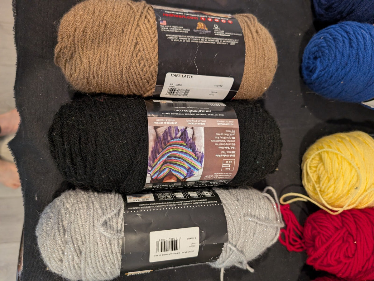 Red Heart Super Saver Yarn Lot 11 Skeins 7 oz 100% Acrylic Assorted Colors