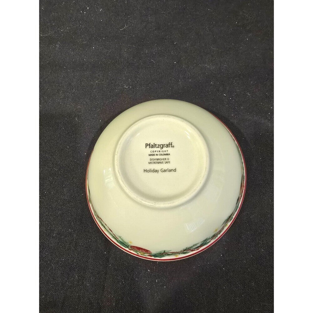 Pfaltzgraff Holiday Garland Christmas Cereal / Soup Bowl – 6" Holly &Ornaments