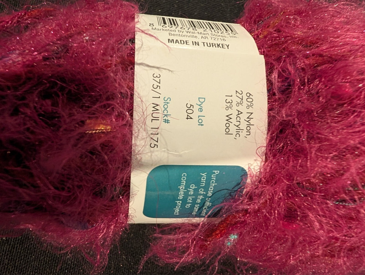 4 Skeins No Boundaries Eyelash Fun Fur Novelty Yarn Berry Pink Wool Blend 200g