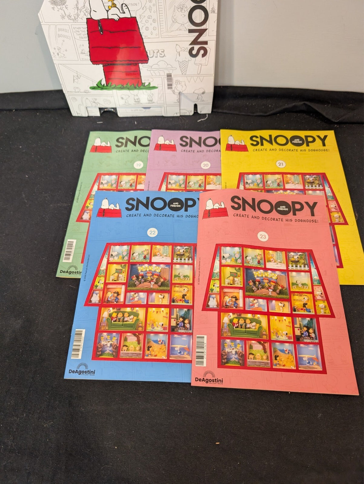 DeAgostini Peanuts Snoopy & Friends Create Doghouse Issues 9-13 19-23 Kit 10-Pac
